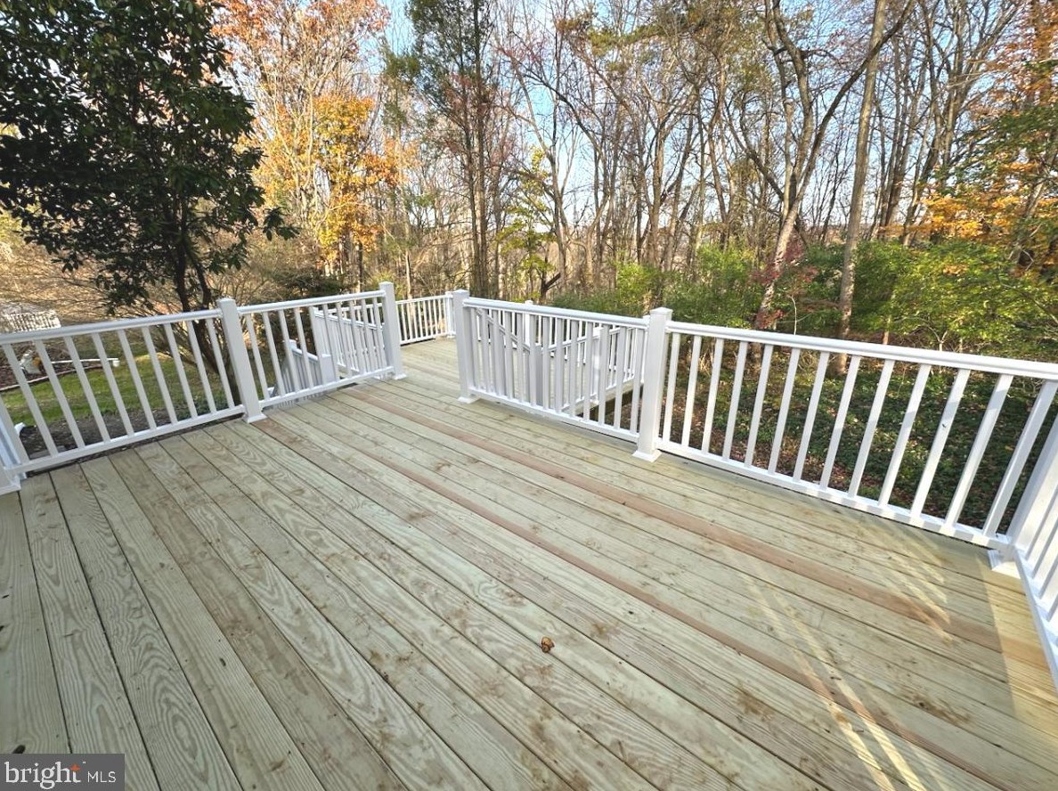 107 Garnet Ln, Romansville PA  19320-5205 exterior