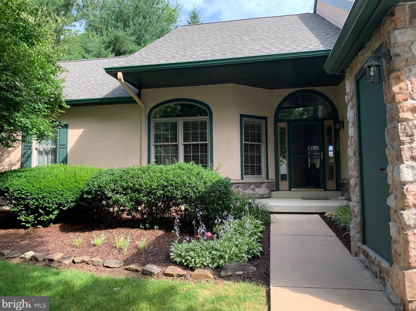 1308 Robynwood Ln, West Chester, PA 19380-5749