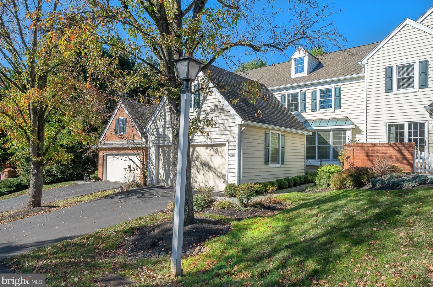 102 Carters Grv, Frazer, PA 19355-2648