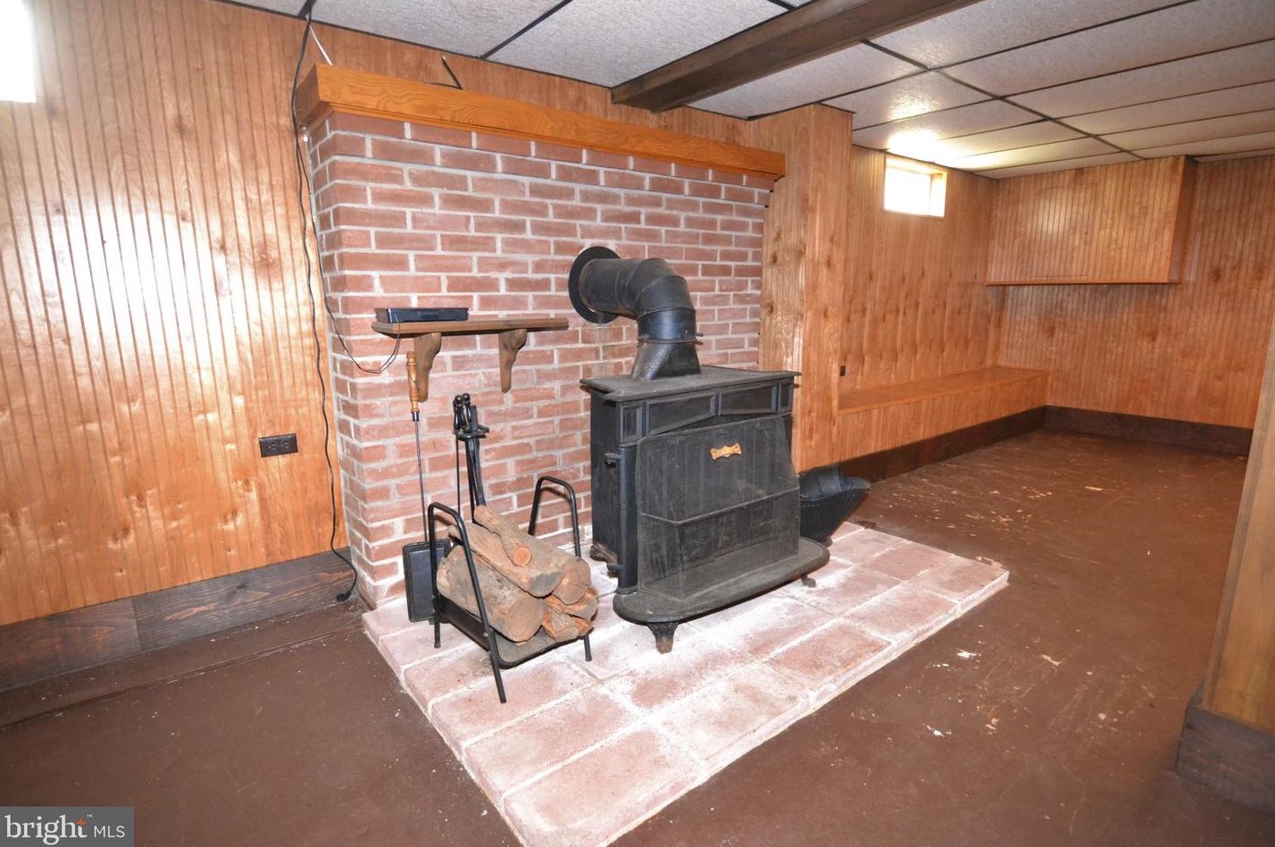 1102 Kings Hwy, Romansville PA  19320-1930 exterior
