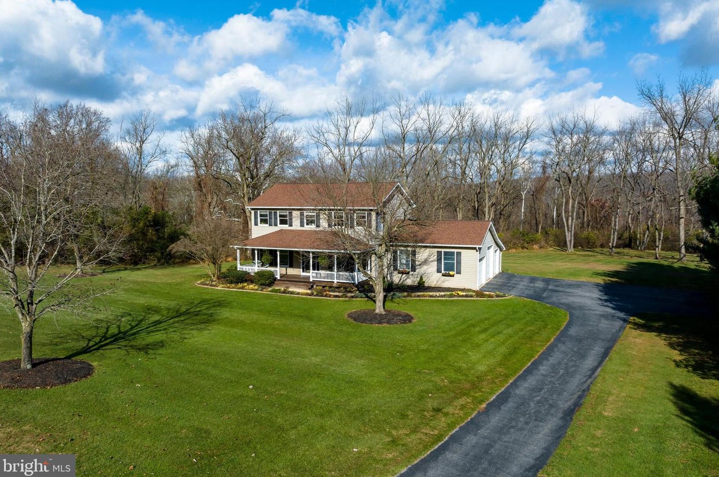 81 Lovell Ln, Glenmoore, PA 19343-1821