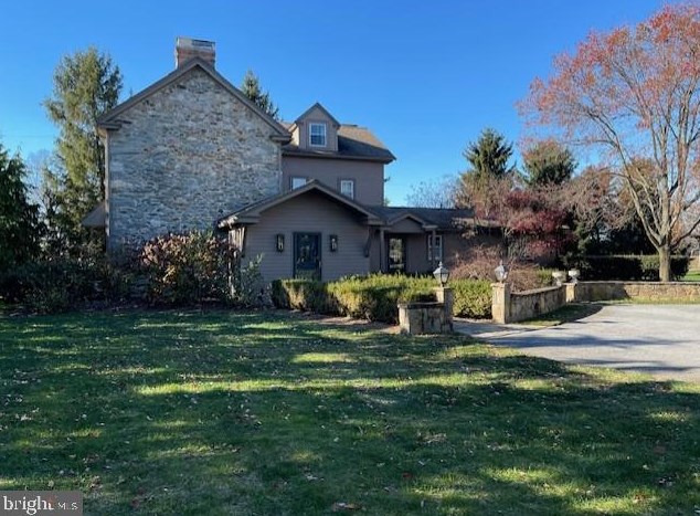 469 Gum Tree Rd, Cochranville, PA 19330