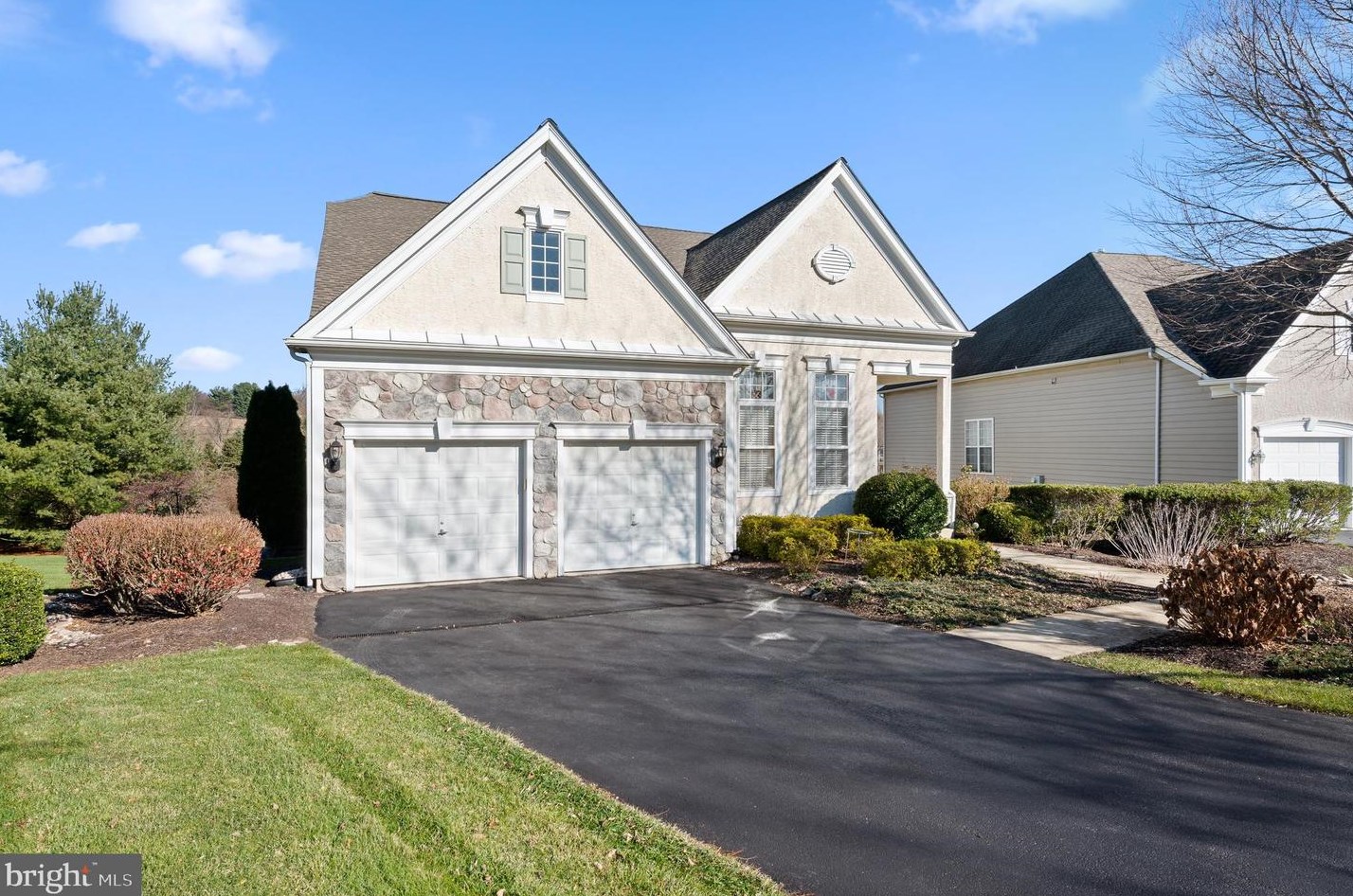 11 Blossom Dr, Kennett Sq, PA 19348