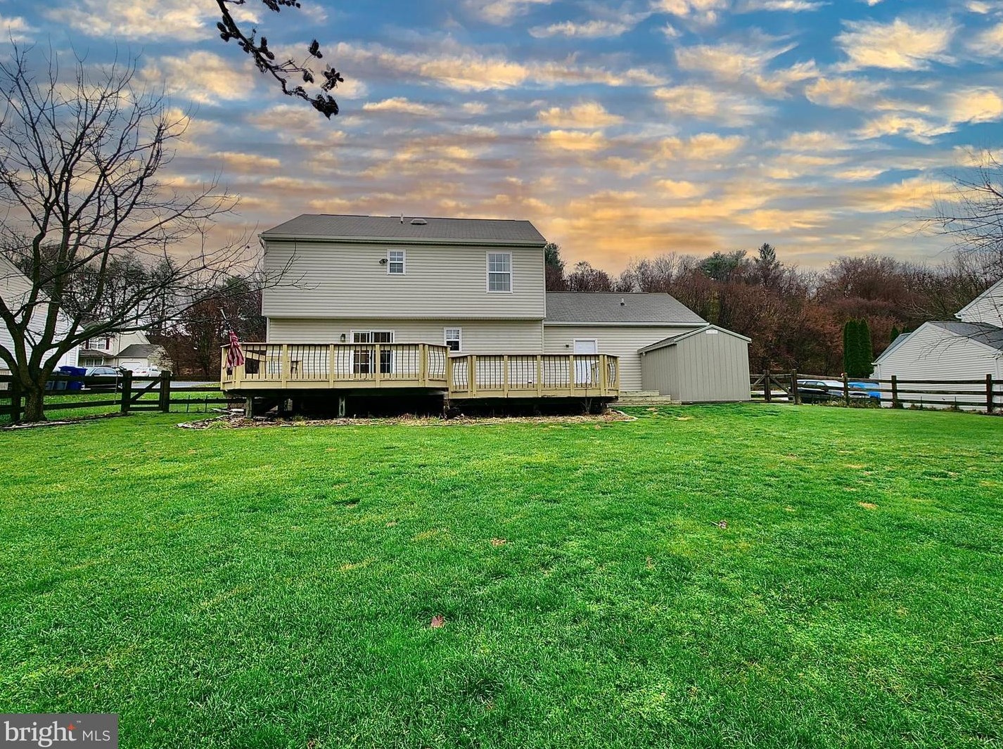 14 Pinckney Dr, Romansville, PA 19320-5928