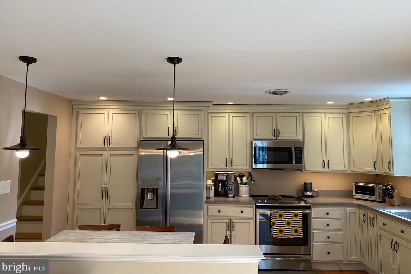 802 Edward Ln, West Chester, PA 19382