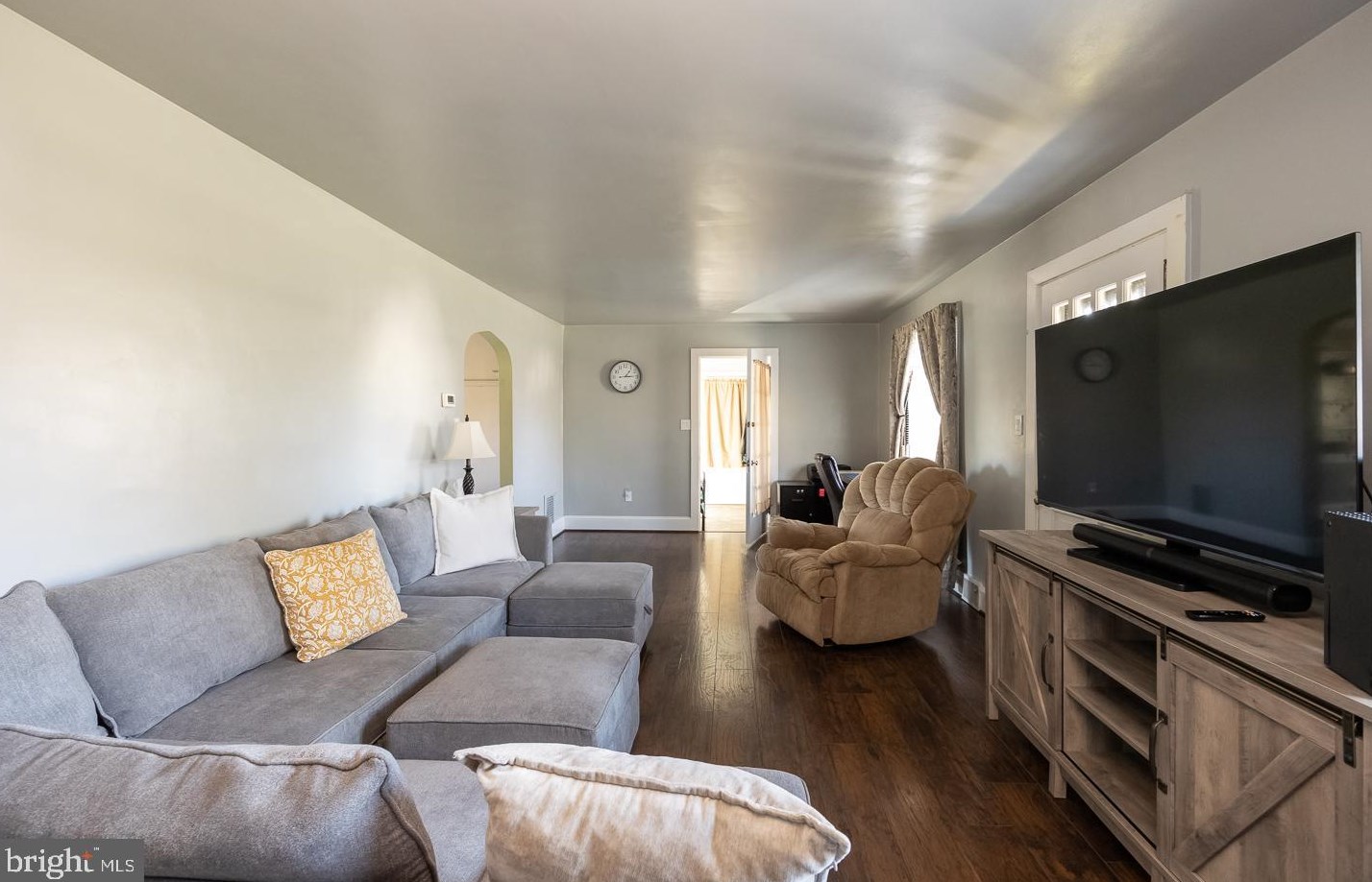99 Park Ave, Romansville, PA 19320-4136