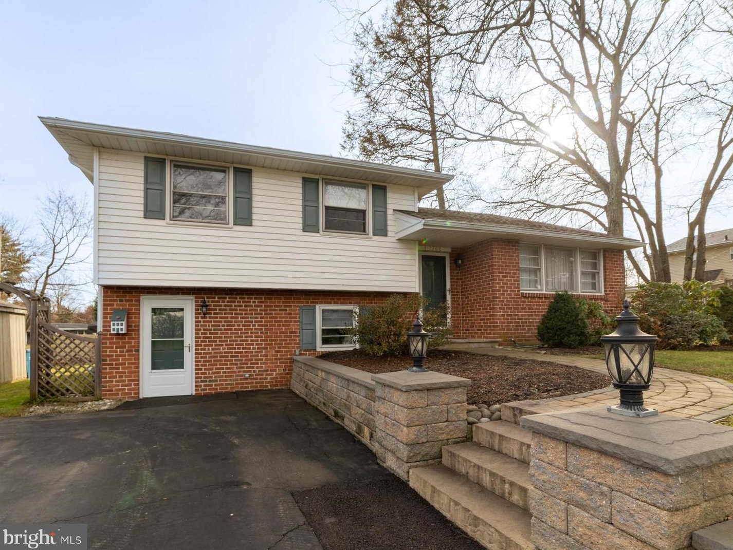 1208 Gateway Ln, West Chester PA  19380-4600 exterior