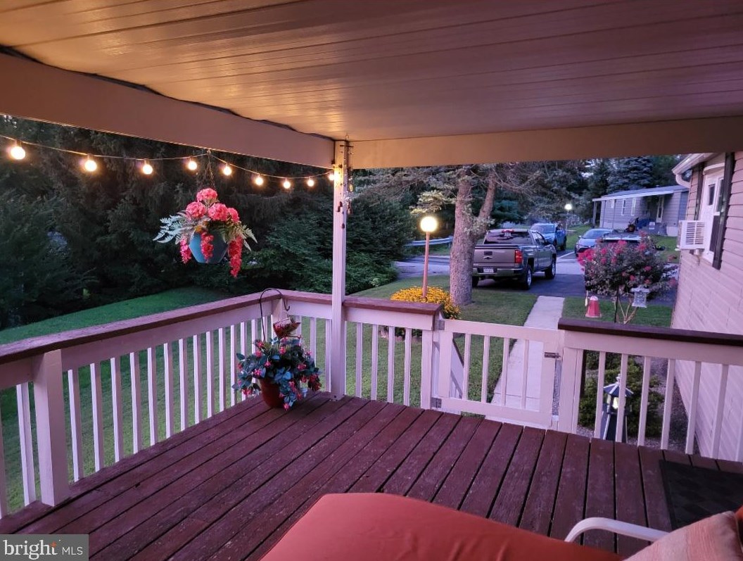 1018 Sunhigh Dr, West Chester PA  19380-1635 exterior