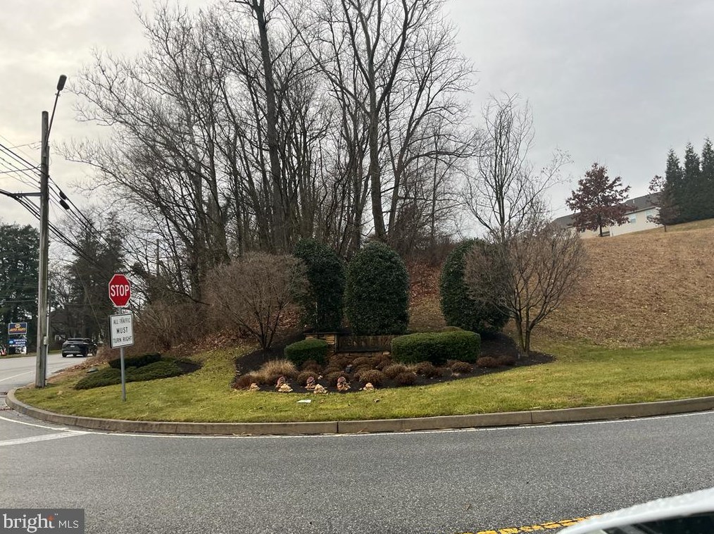 113 Penns Manor Dr, Kennett Sq, PA 19348