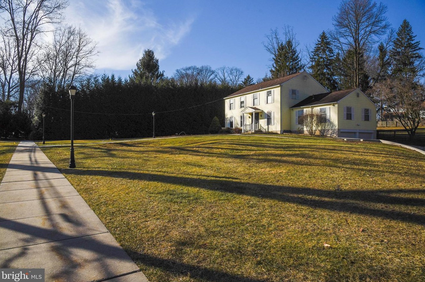 2609 Wayland Rd, Berwyn, PA 19312