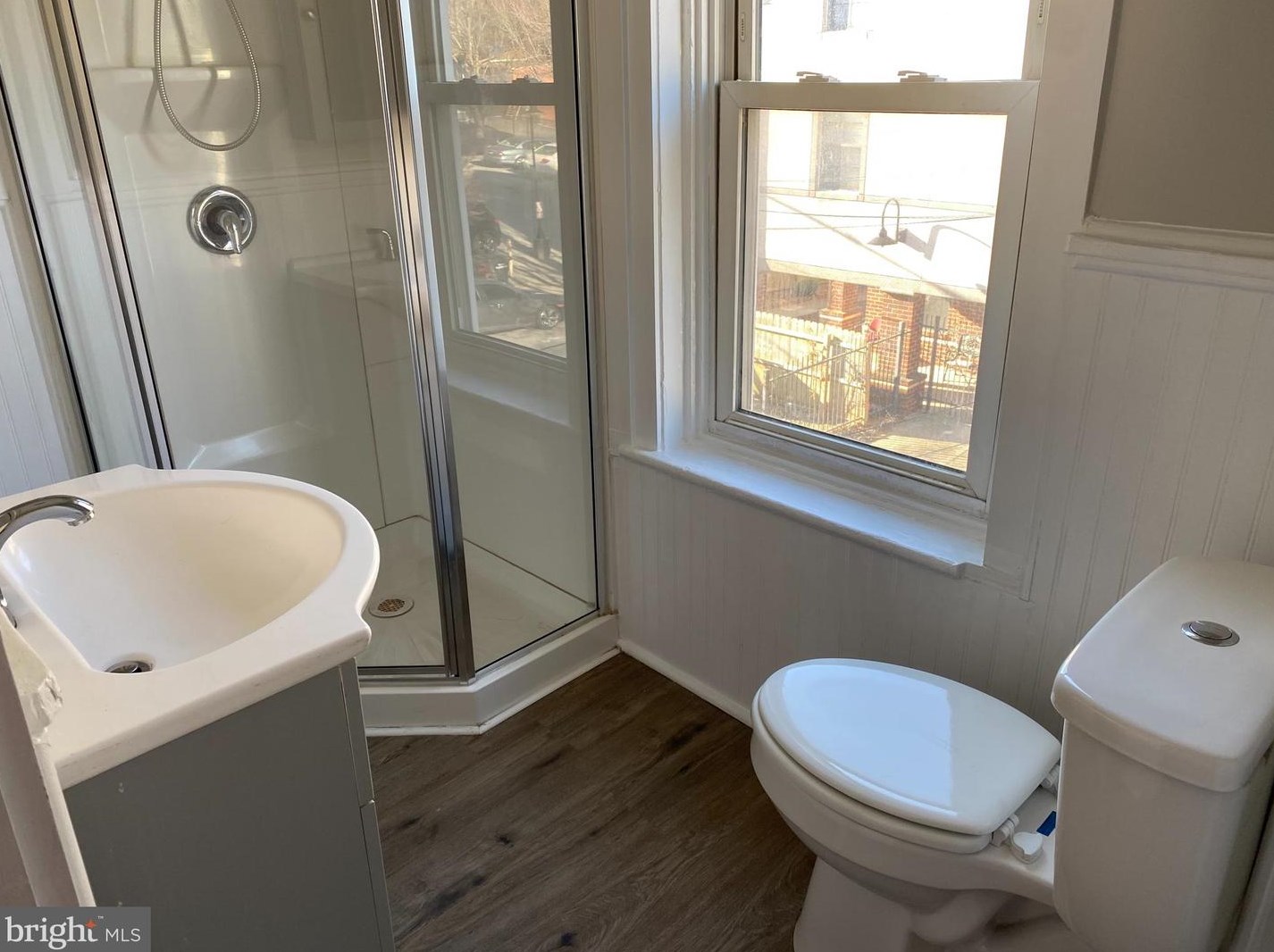 28 N 2nd Ave #2b, Romansville, PA 19320