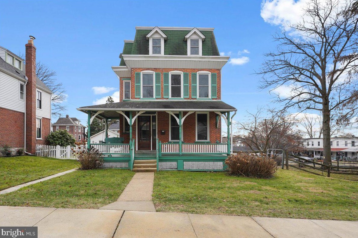 132 Magnolia St, Kennett Sq, PA 19348