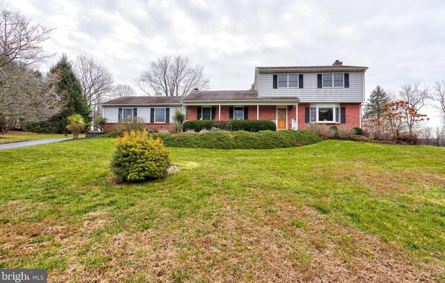 110 Valley Dr, Landenberg, PA 19350
