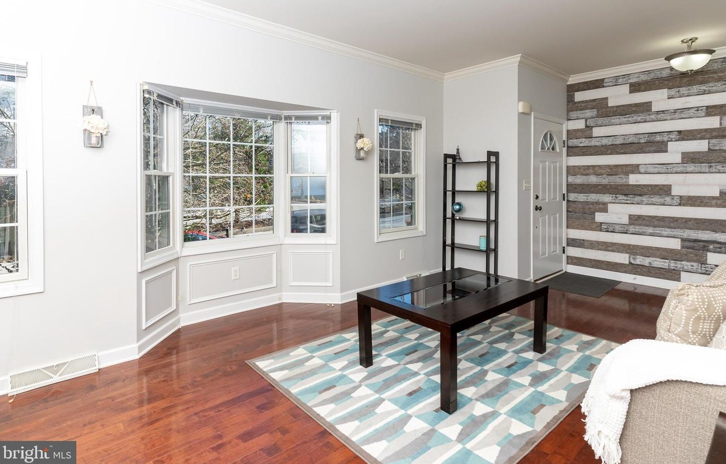 612 Bowers Dr, West Chester, PA 19382-5901