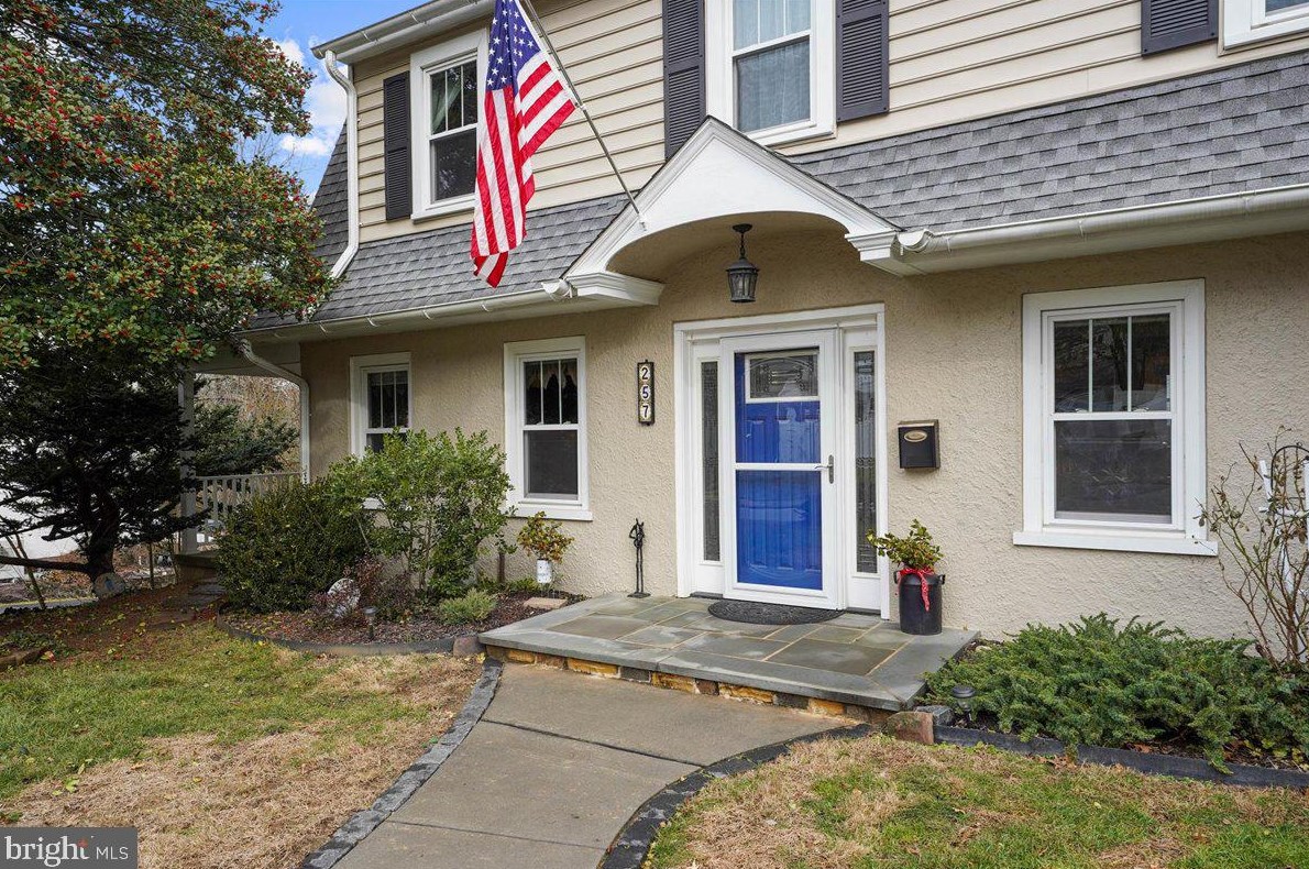 257 N Broad St, Kennett Sq, PA 19348