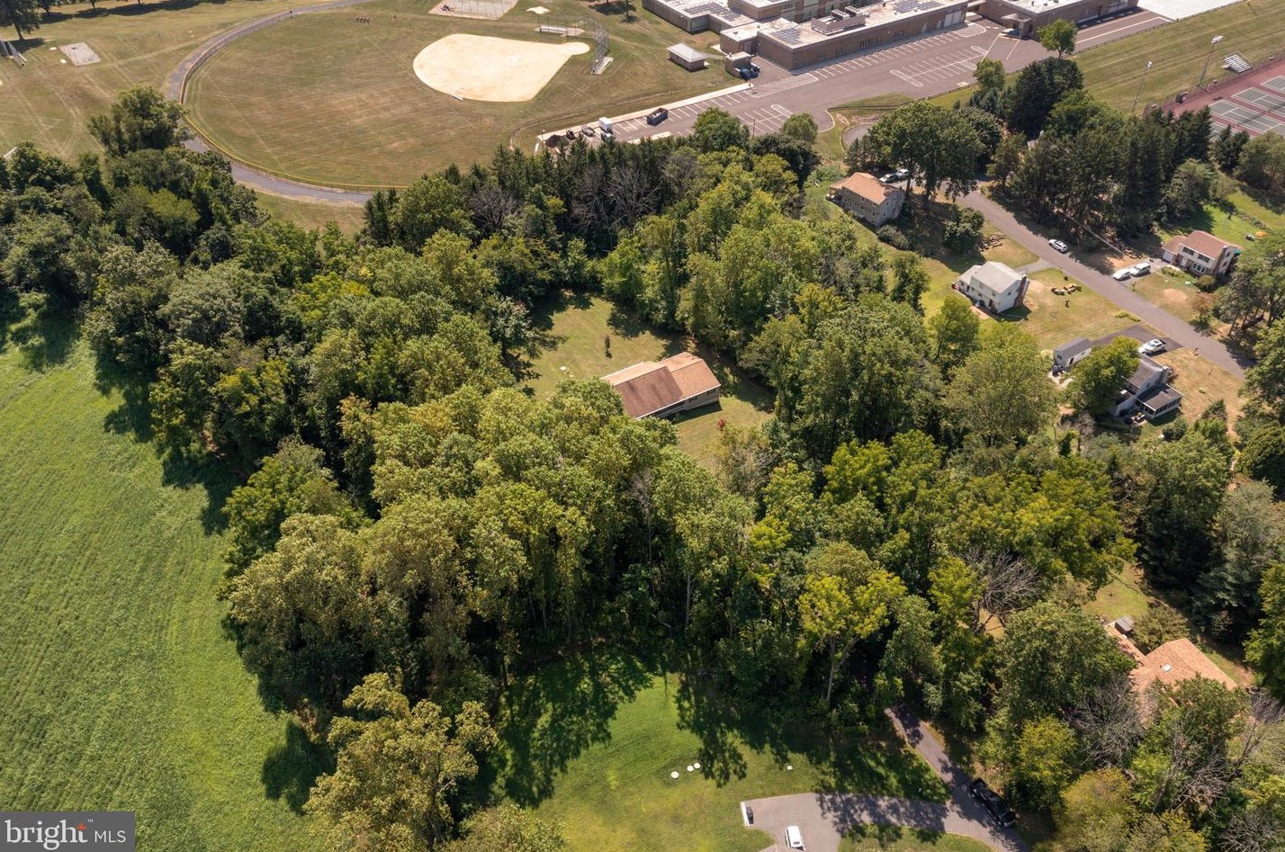 120 Vaune Ln, Pottstown, PA 19465