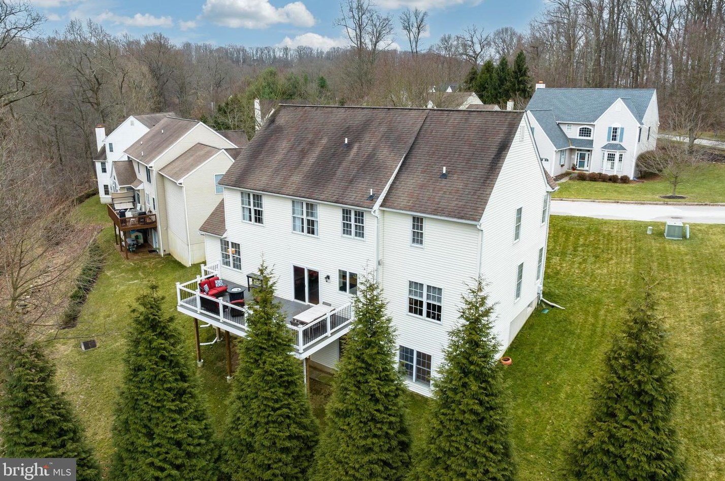 1003 Tesia Ct, Downingtown, PA 19335
