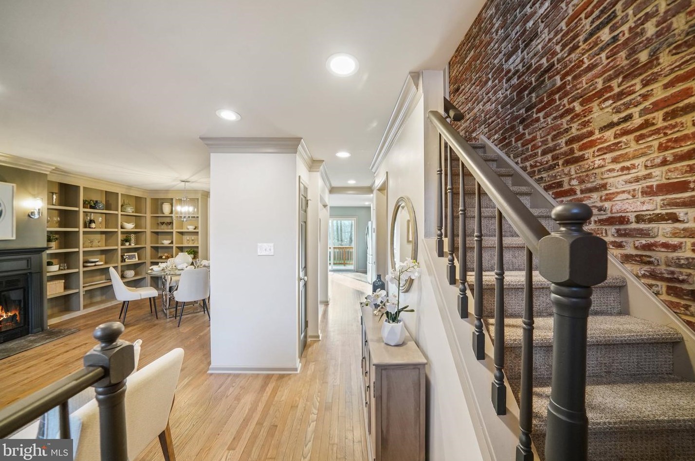 102 Everest Cir, West Chester PA  19382-6348 exterior