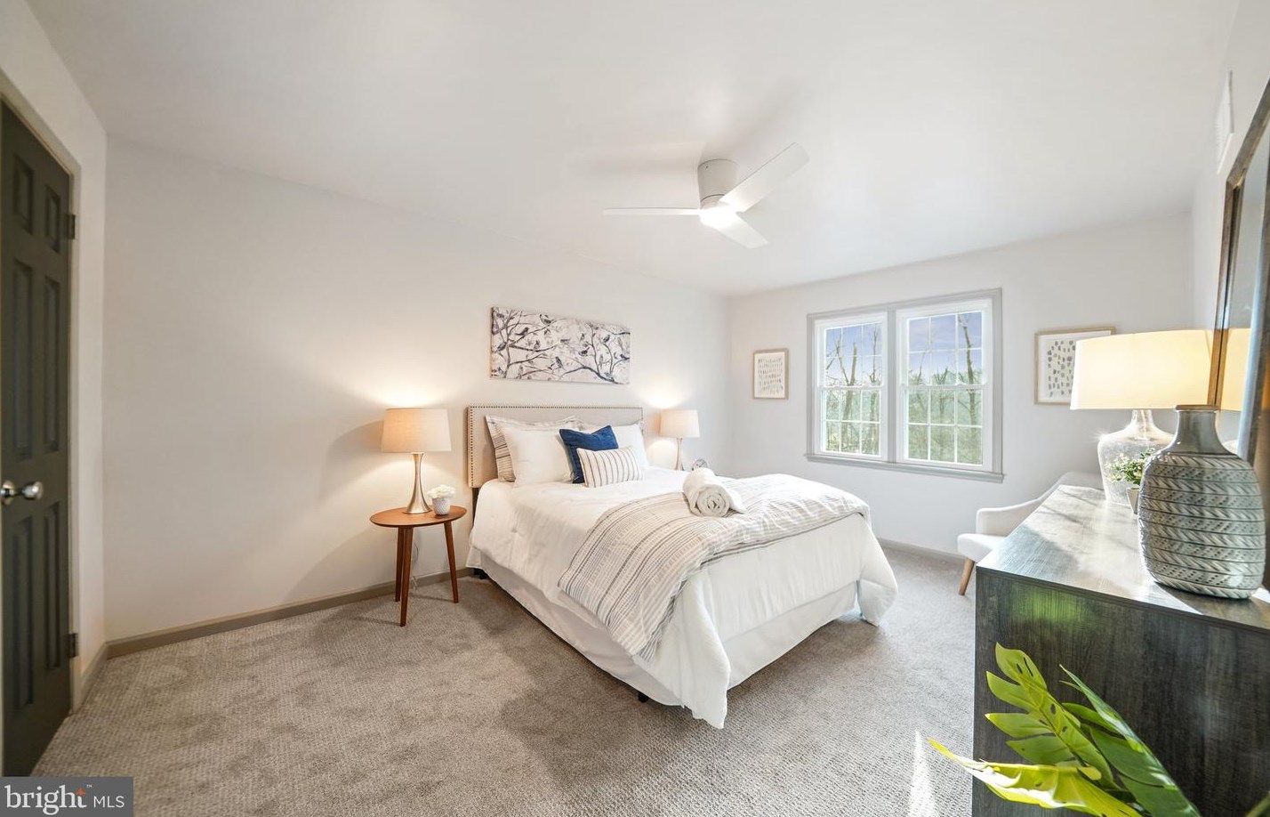 102 Everest Cir, West Chester PA  19382-6348 exterior