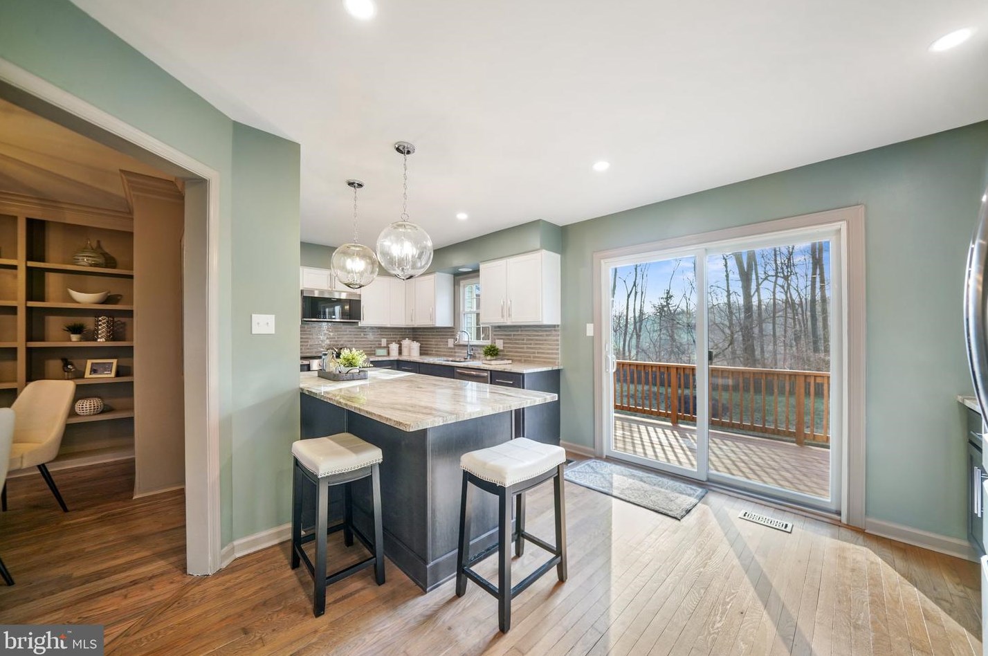 102 Everest Cir, West Chester PA  19382-6348 exterior