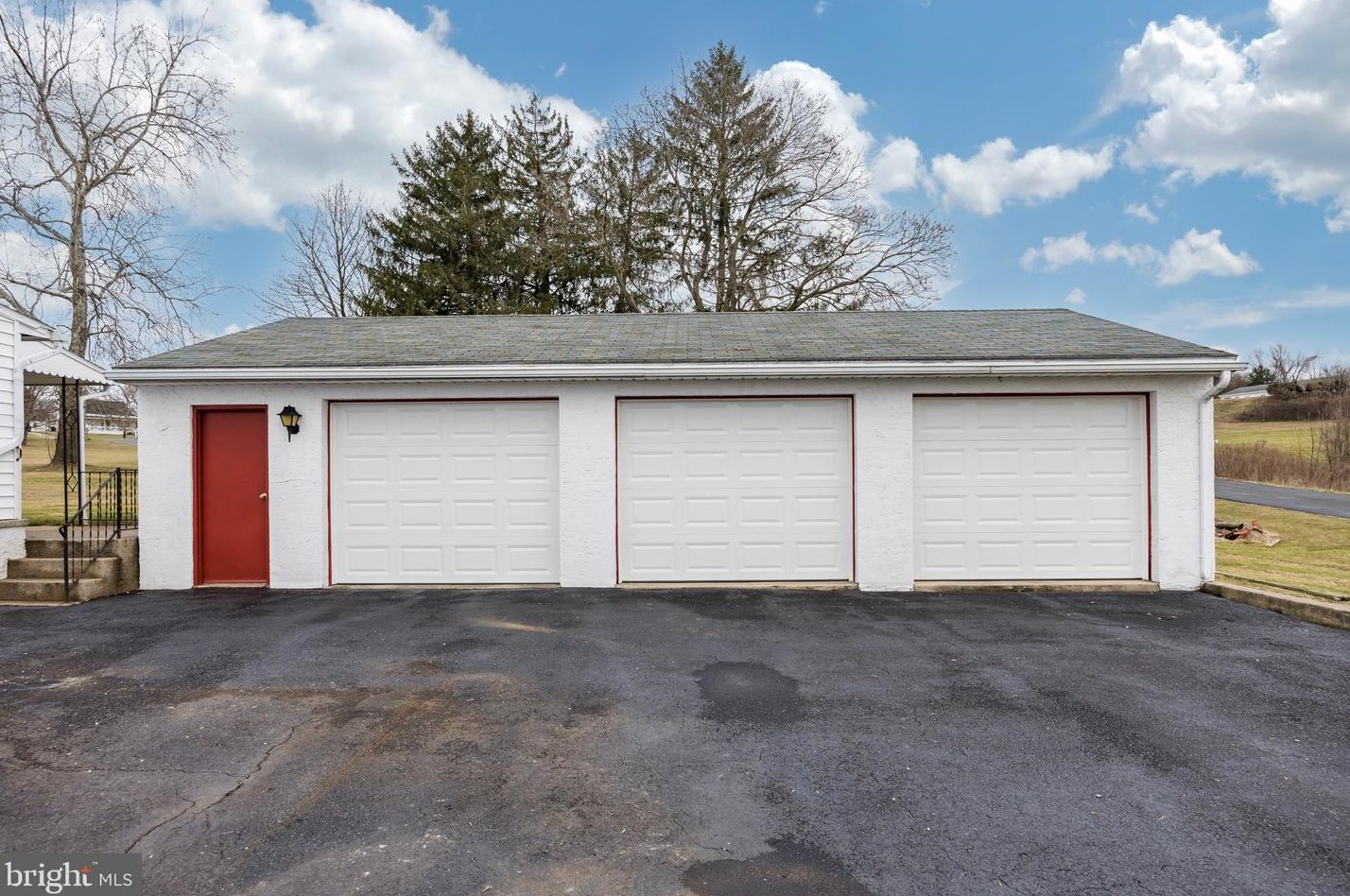 526 Wagontown Rd, Romansville, PA 19320-1701