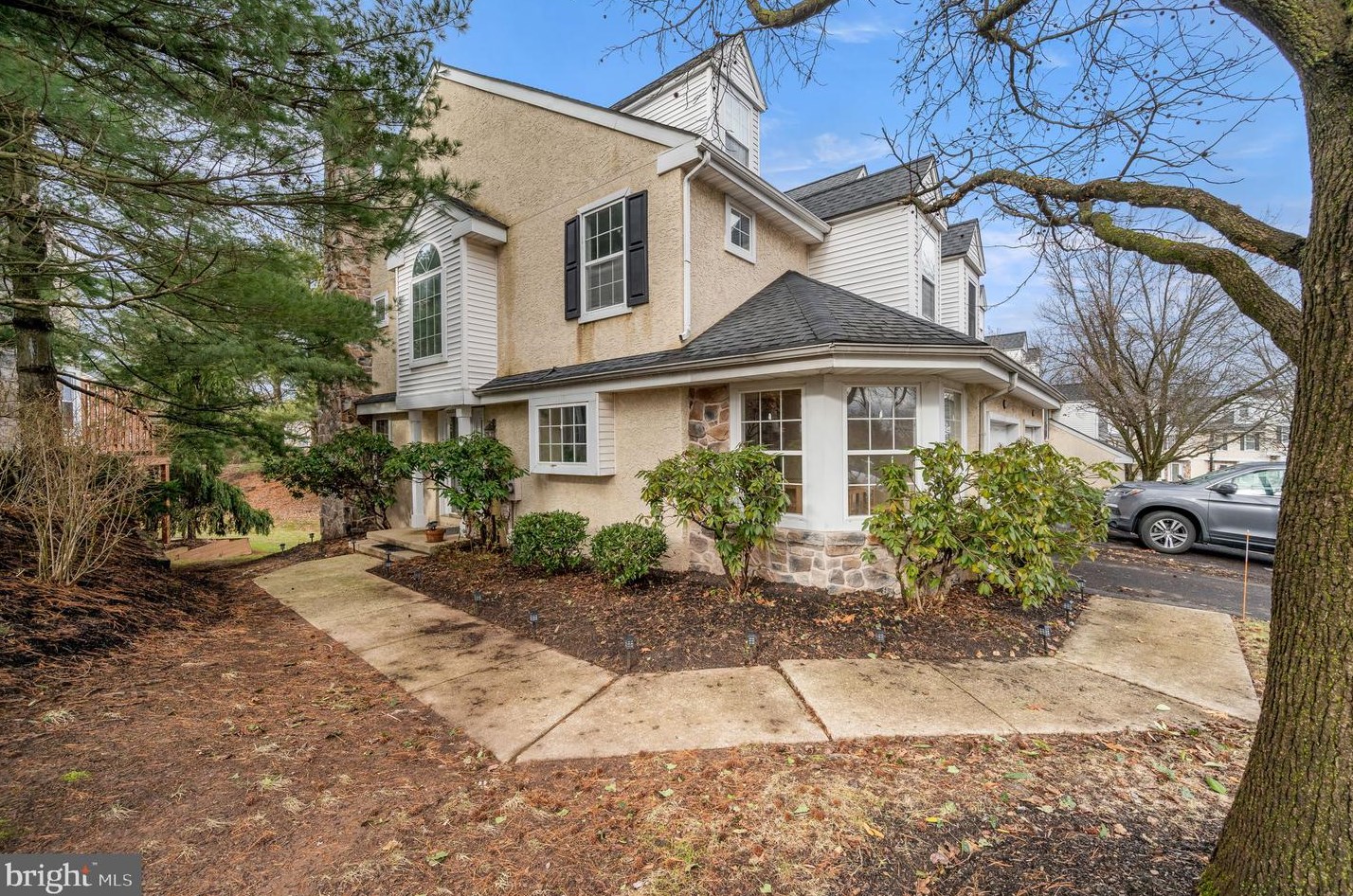 1501 Coventry Pointe Ln, Pottstown, PA 19465