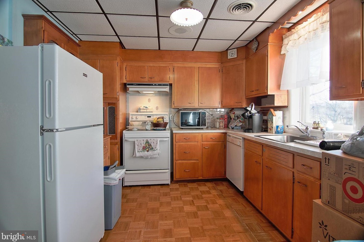 1297 Sheep Hill Rd, Pottstown, PA 19465