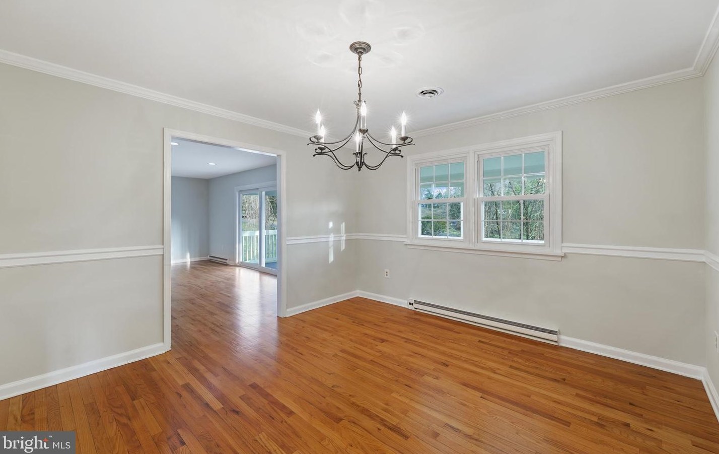 914 Springwood Dr, West Chester PA  19382-2122 exterior