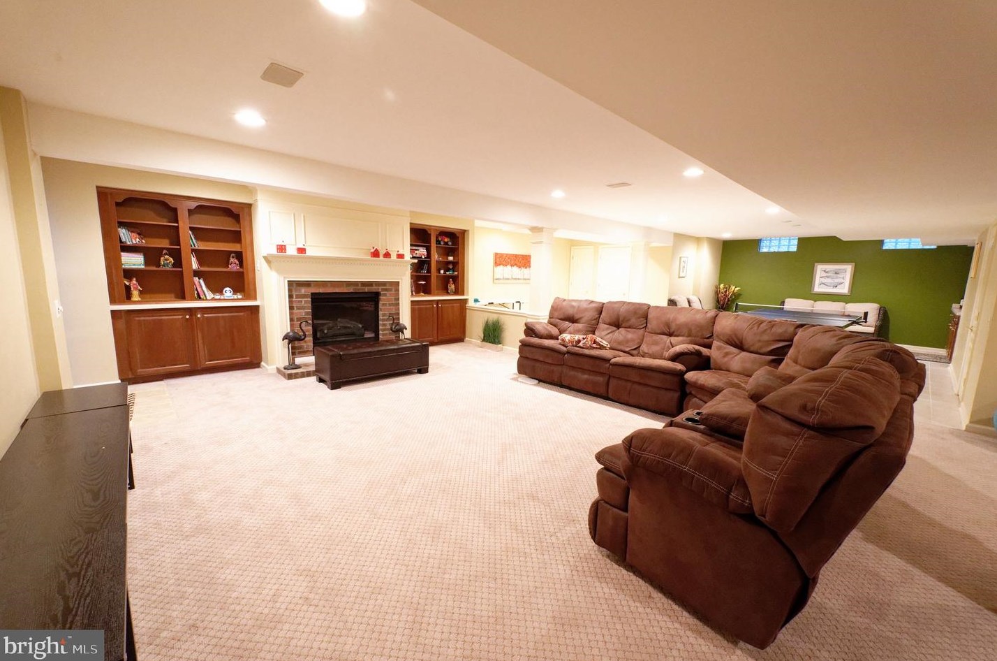 161 Applegate Dr, West Chester PA  19382-5587 exterior