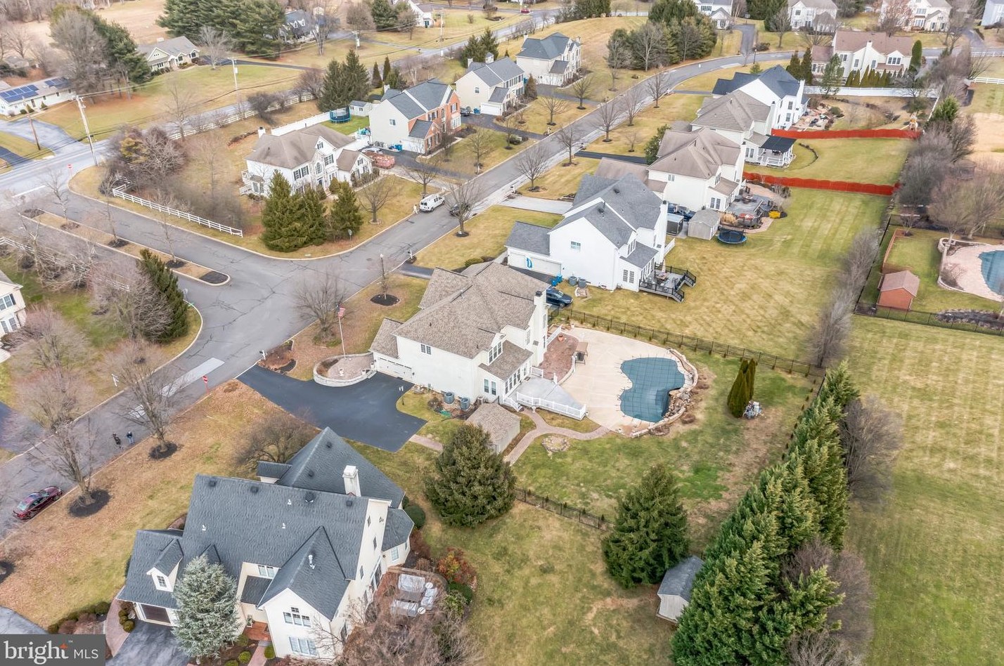 161 Applegate Dr, West Chester PA  19382-5587 exterior