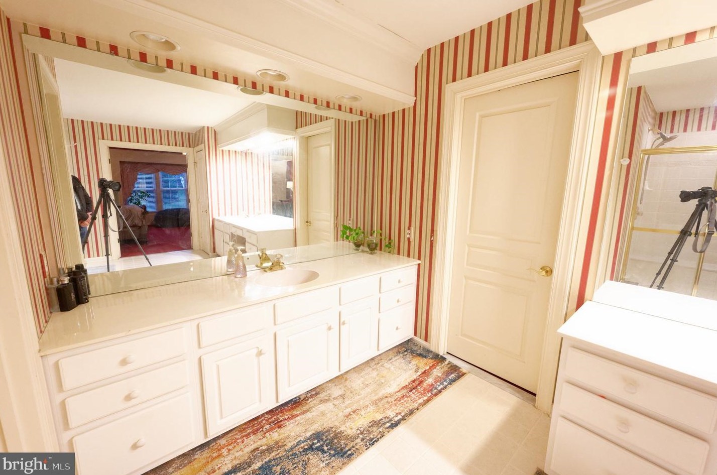 161 Applegate Dr, West Chester PA  19382-5587 exterior