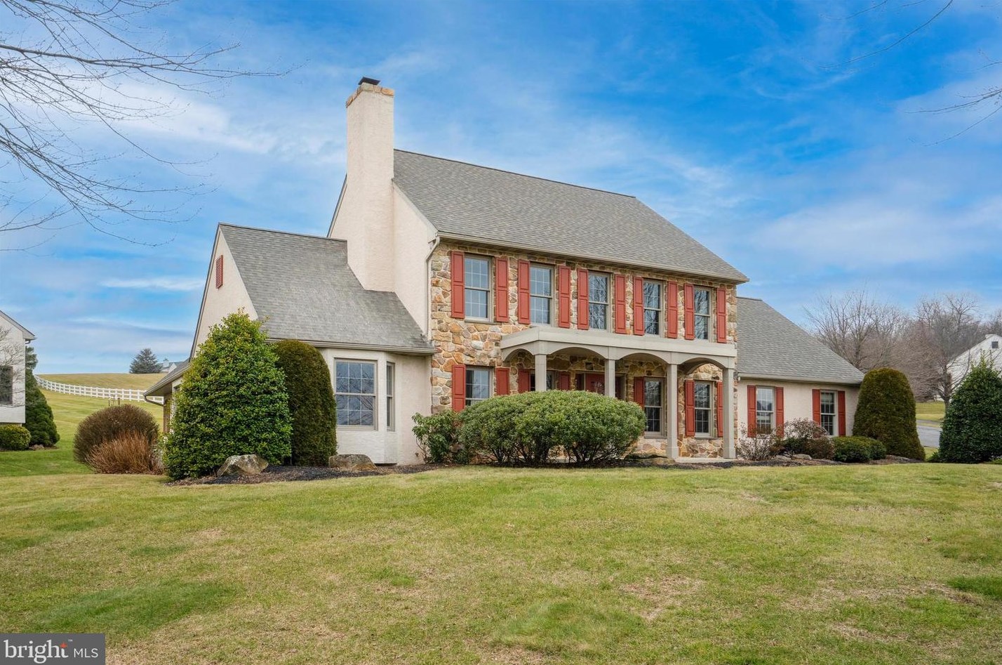 300 Steeplechase Dr, Marsh, PA 19520