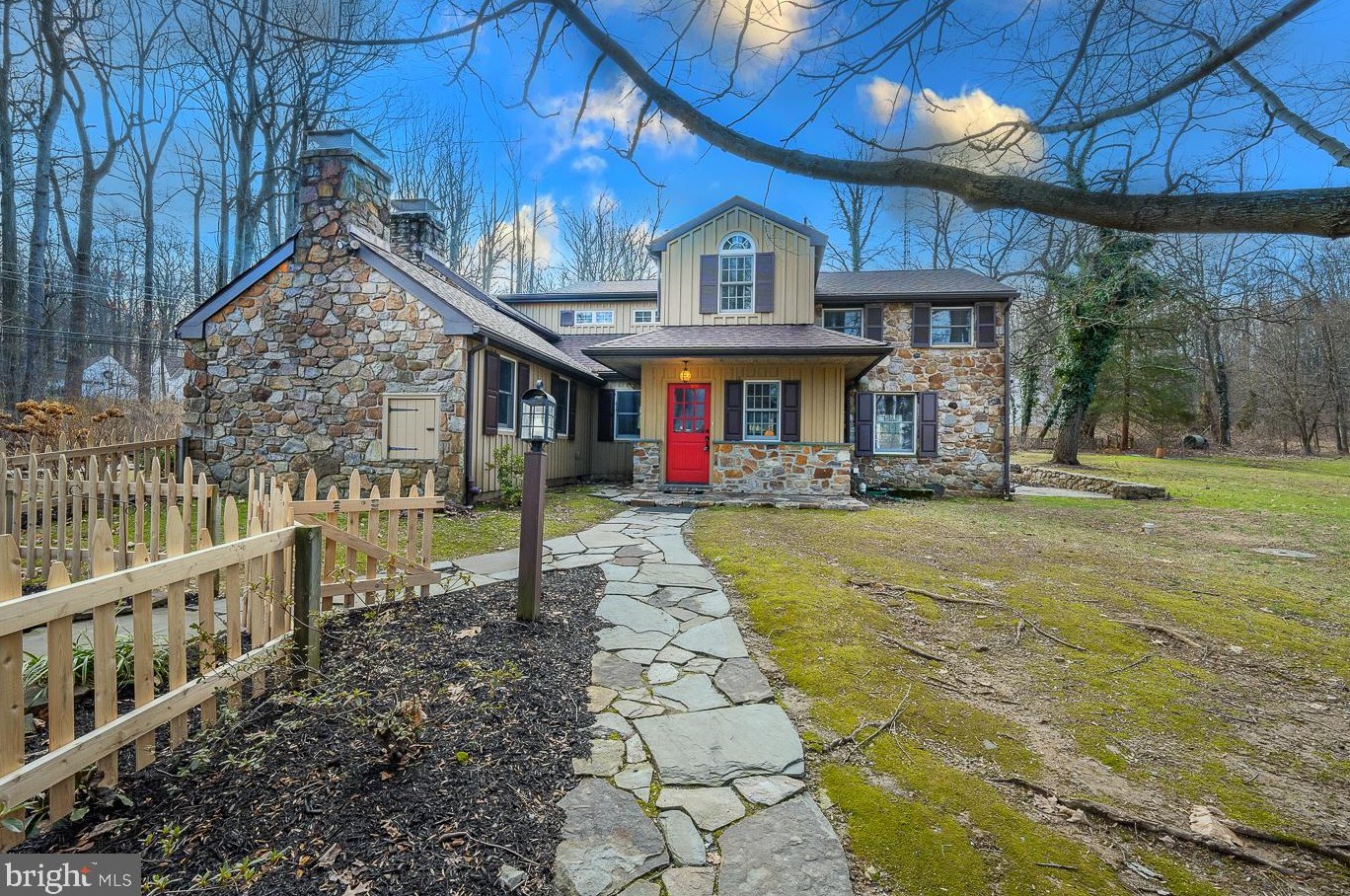 2095 Bodine Rd, Frazer, PA 19355-8615