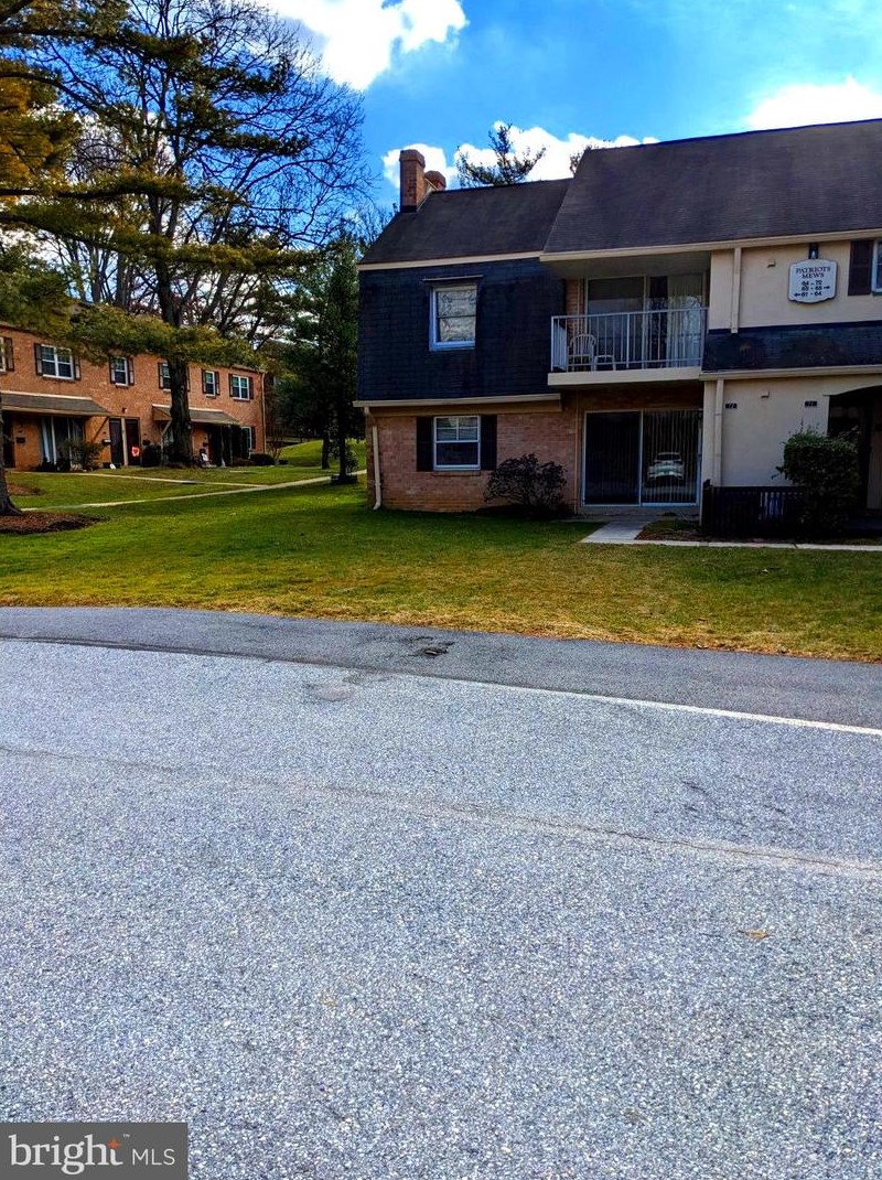 72 Old Forge Crossing, Devon, PA 19333