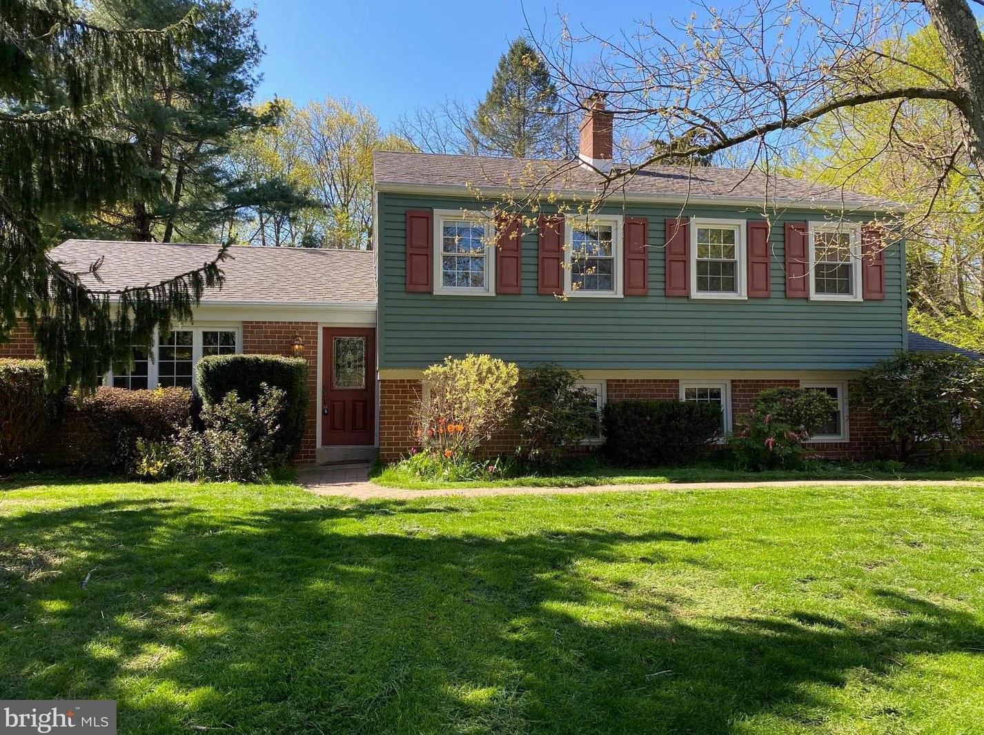 1300 Green Tree Ln, West Chester, PA 19380