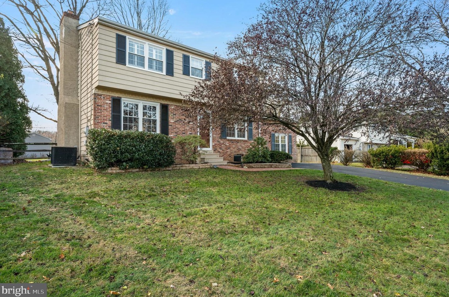 21 Birch Rd, Frazer, PA 19355