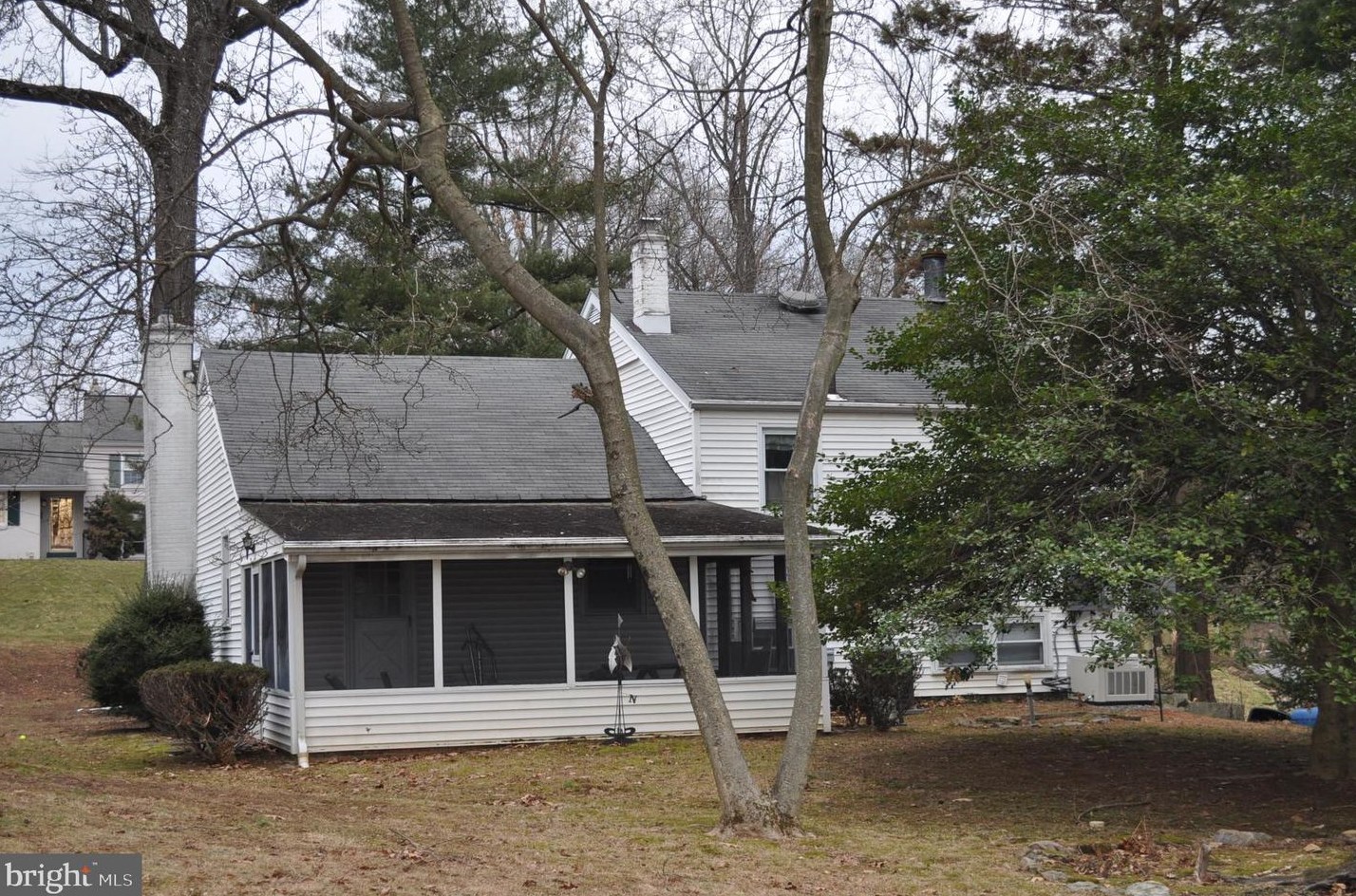 530 Midland Ave, Berwyn, PA 19312