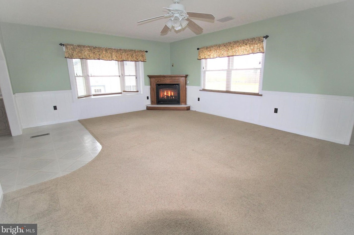 71 White School Rd, Honey Brook, PA 19344