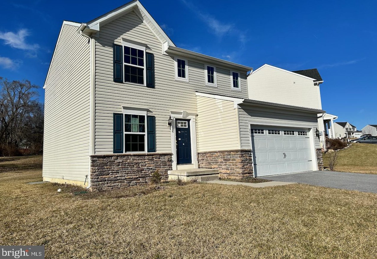 859 Chestnut St, Romansville, PA 19320-3316