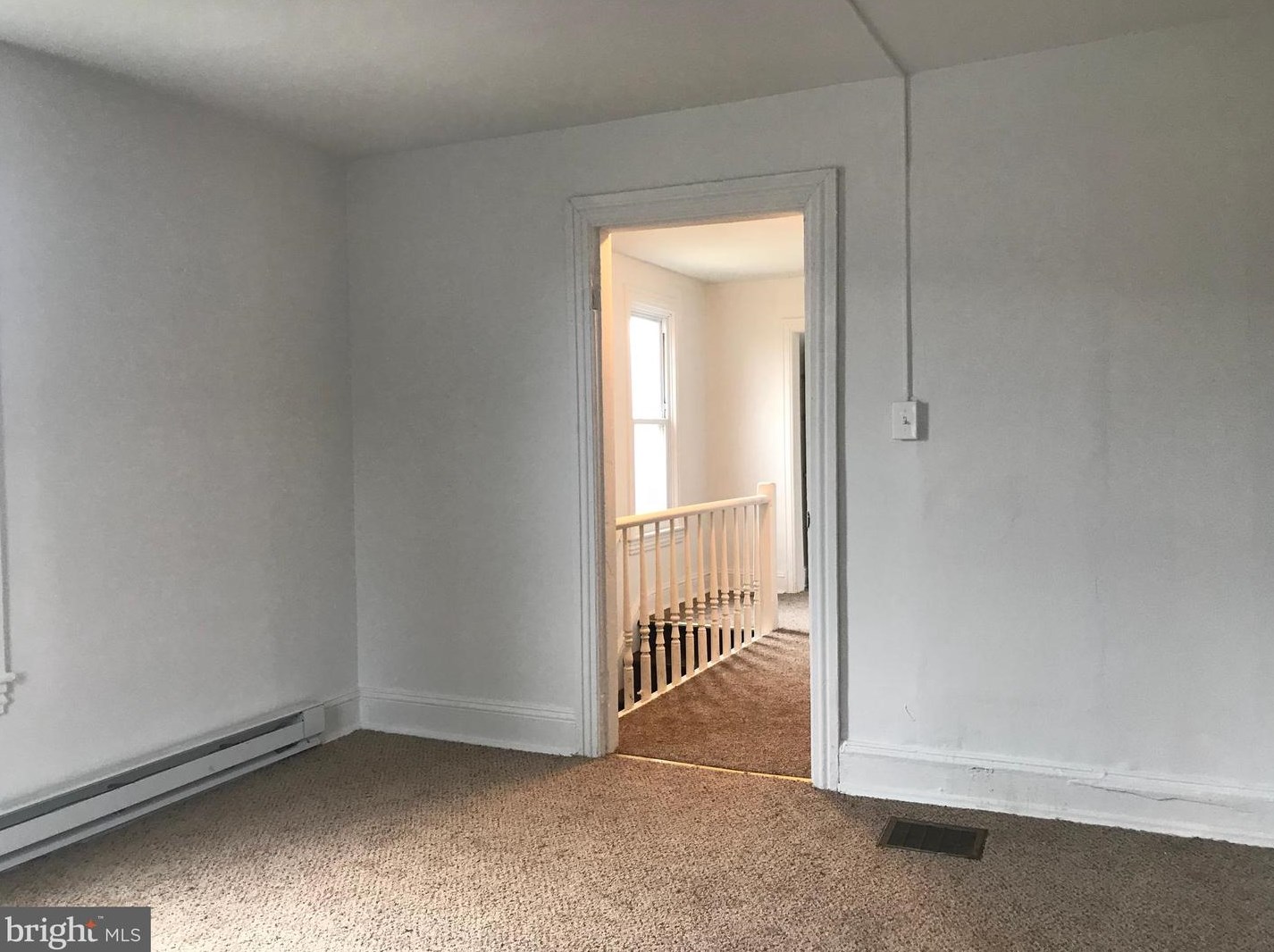 25 Pennsylvania Ave, Romansville PA  19320-3675 exterior