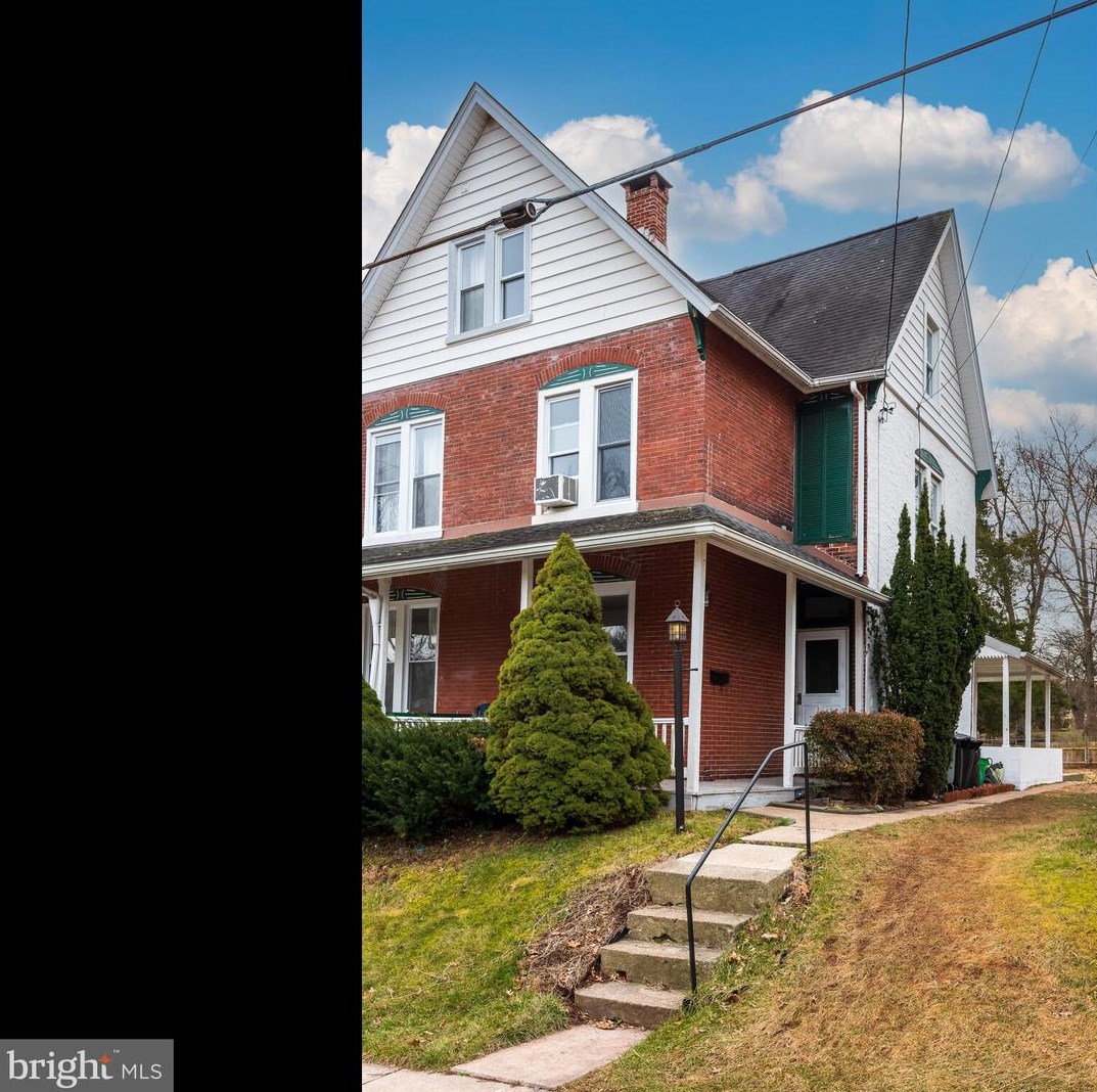 510 Heckel Ave, Spring City, PA 19475-1616