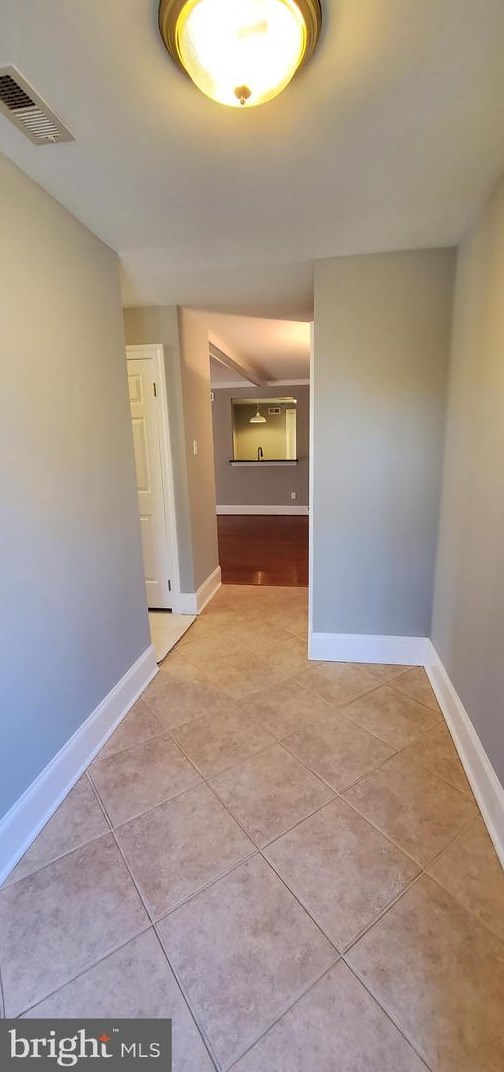 202 Mountainview Dr, Wayne, PA