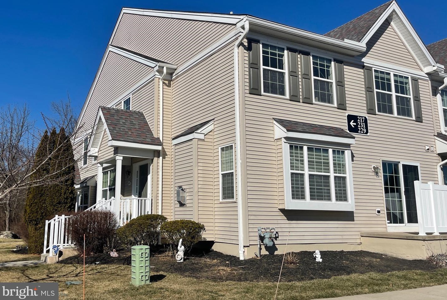 217 Flagstone Rd, Chester Springs, PA 19425-3827