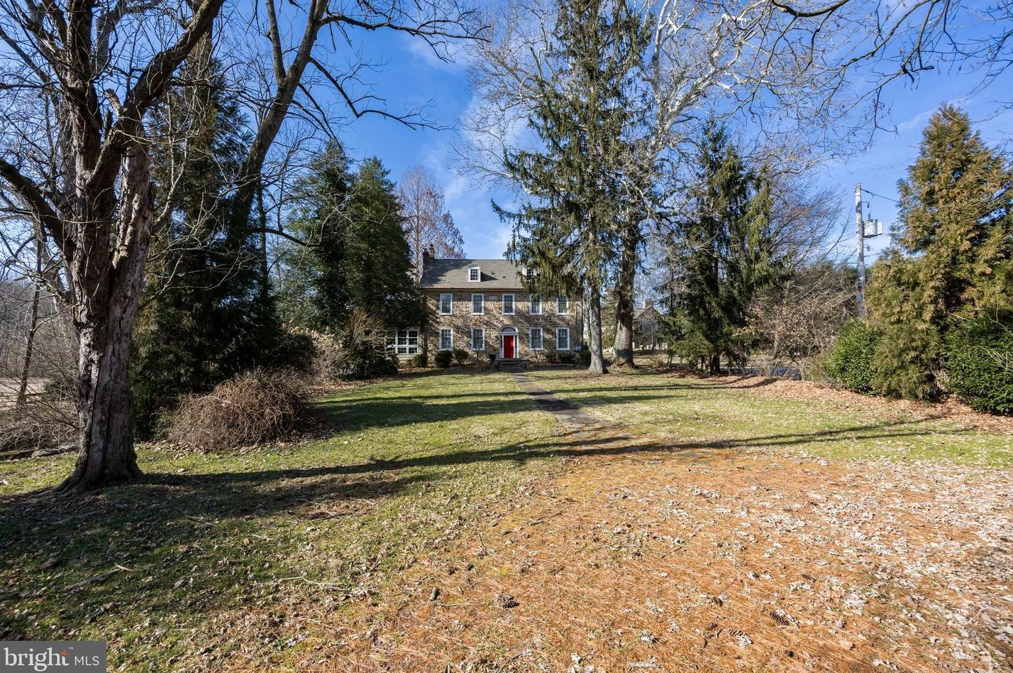 21 Sheeder Mill Rd, Spring City, PA 19475