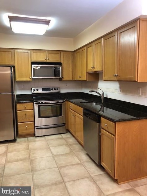 324 Shetland Dr, Exton PA  19341-2086 exterior