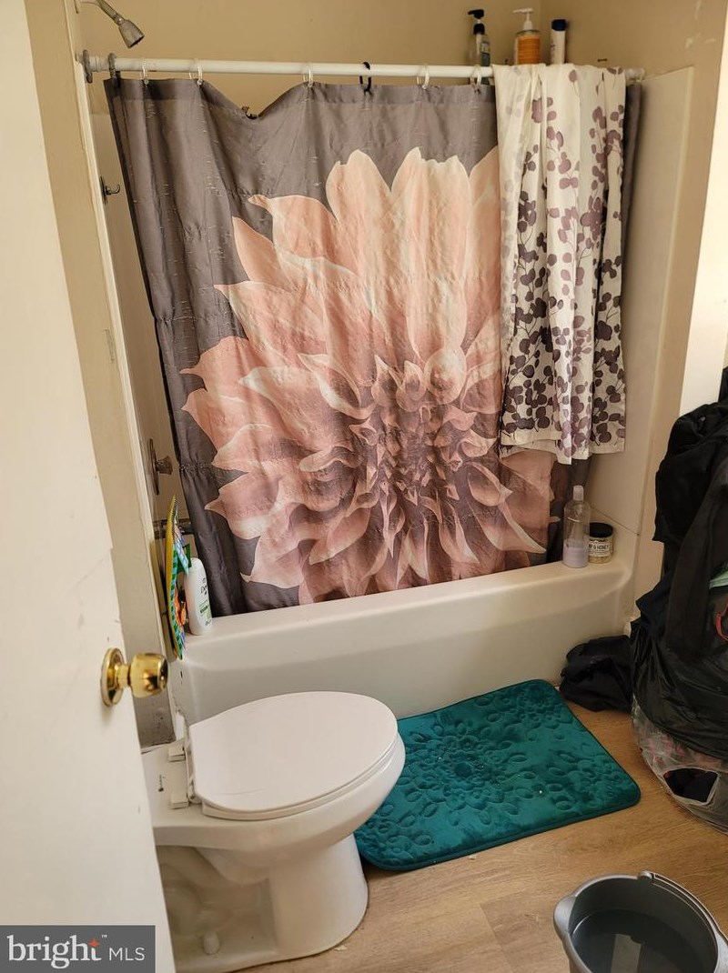 384 Chestnut St, Coatesville PA  19320-3203 exterior