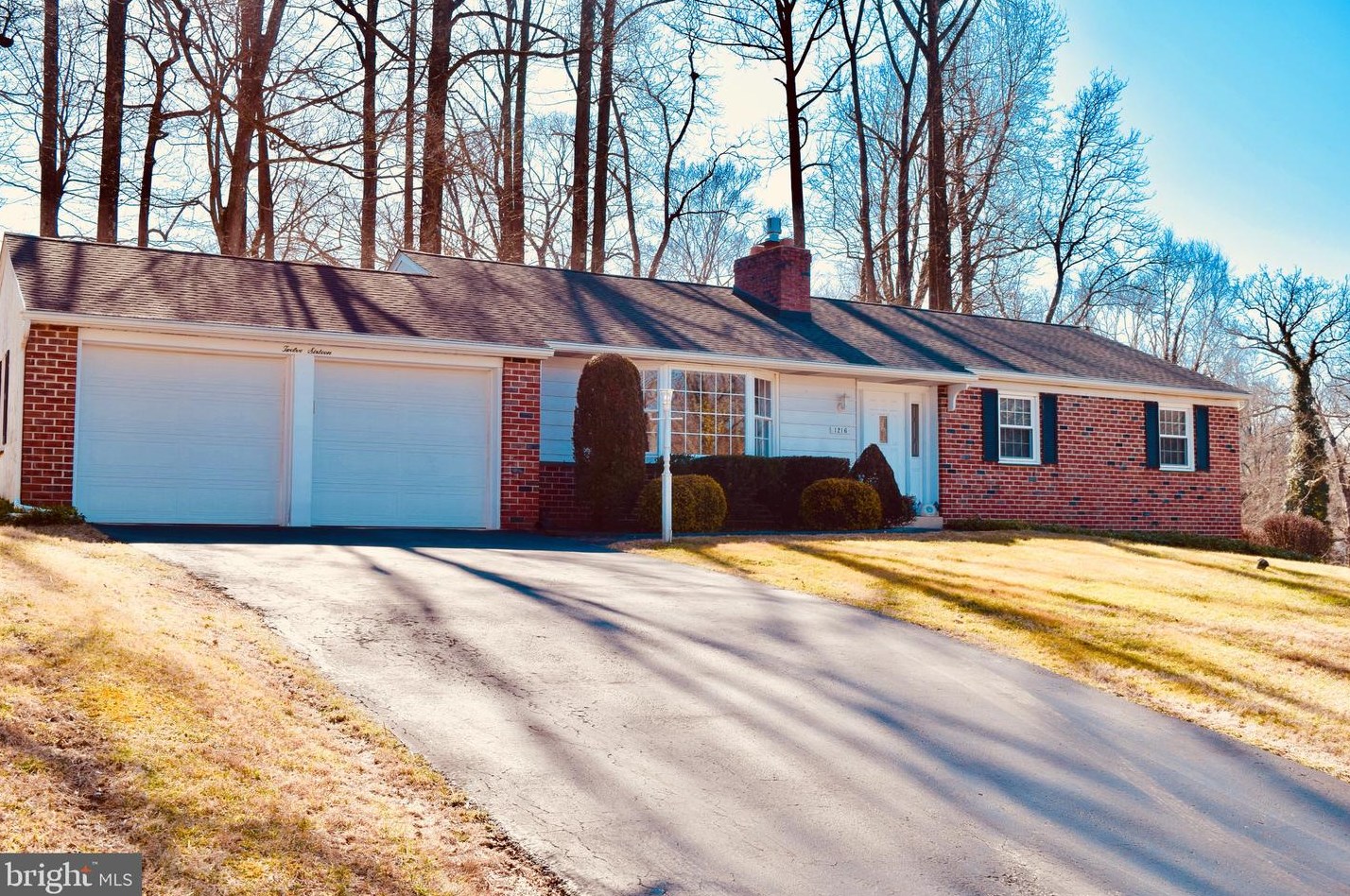 1216 Eagle Rd, West Chester, PA 19382-5711
