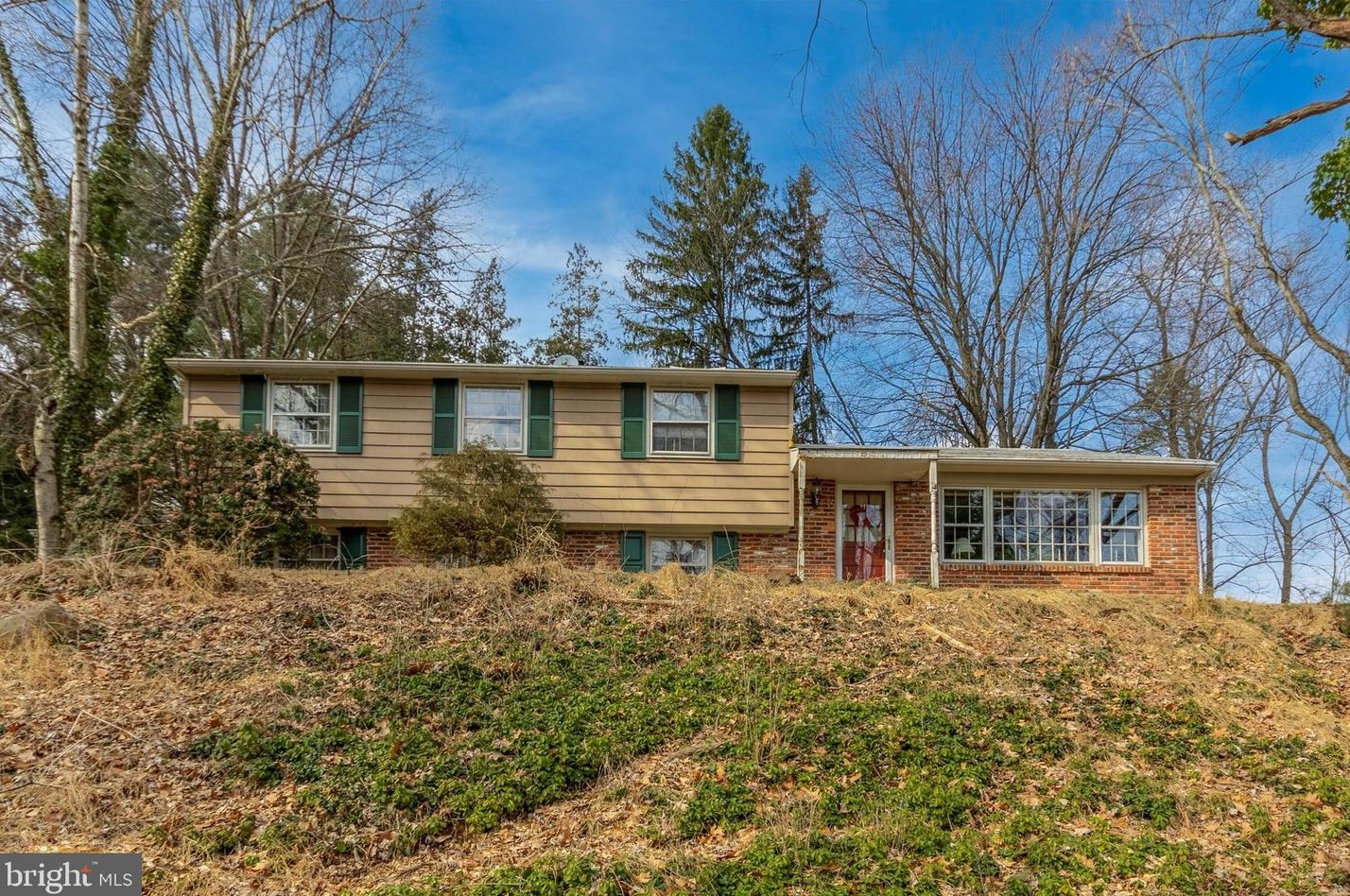 1623 Manley Rd, West Chester, PA 19380-6600