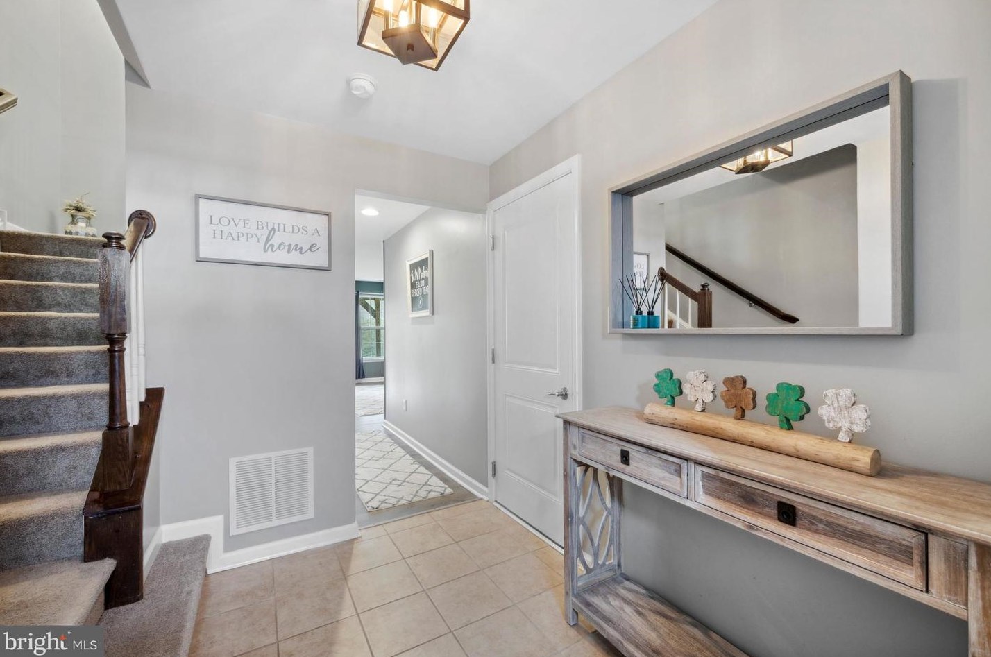 1882 Thistle Ct, Downingtown, PA 19335