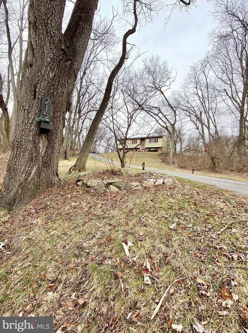 215 Mattson Hollow Rd, Romansville PA  19320-1162 exterior